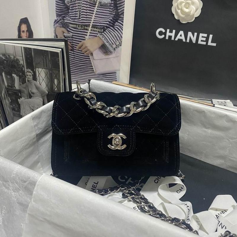 Chanel Handbags 574